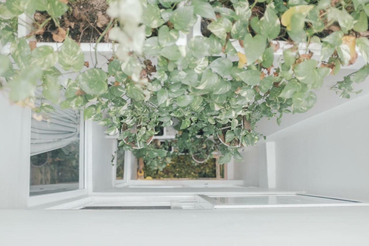 Mira Moon - Calmette Bed & Breakfast Ho Şi Min Exterior foto