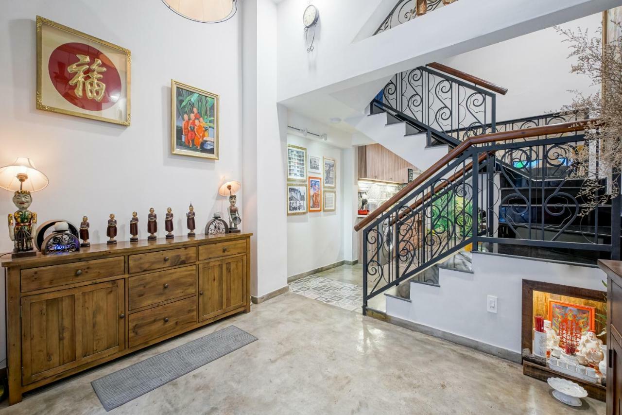 Mira Moon - Calmette Bed & Breakfast Ho Şi Min Exterior foto