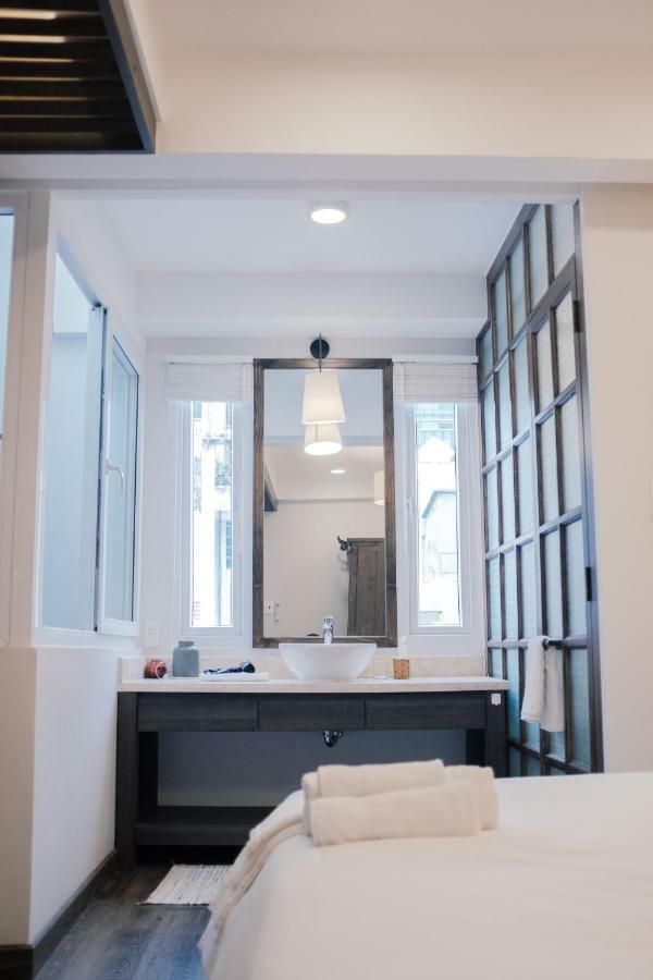 Mira Moon - Calmette Bed & Breakfast Ho Şi Min Exterior foto