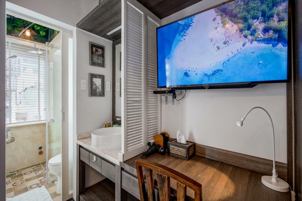 Mira Moon - Calmette Bed & Breakfast Ho Şi Min Exterior foto
